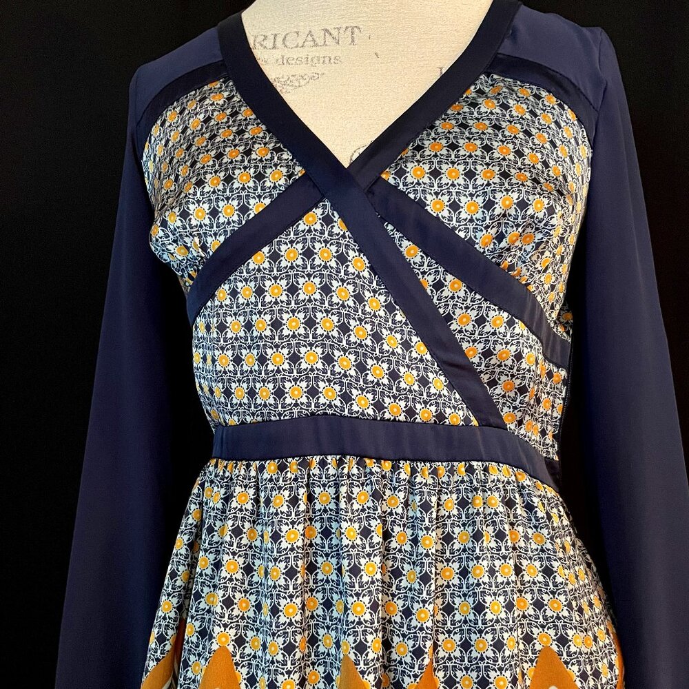 Gorgeous BCBG Layered Midi Dress: Size 6